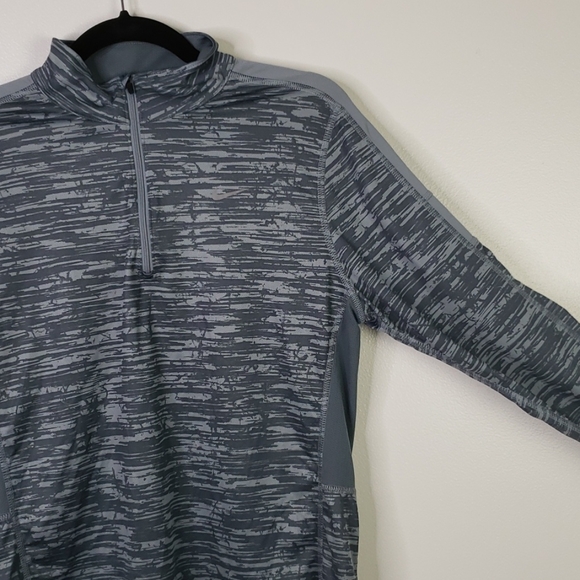 Nike Dri-Fit Running Half Zip Top, Size M - Picture 8 of 10